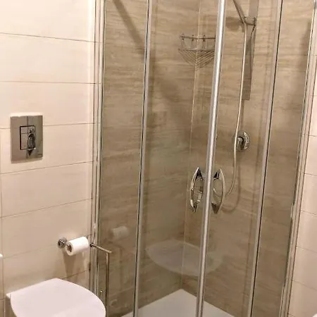 Ampio E Confortevole Sabu Vicino Metro Rione Alto Casa vacanze